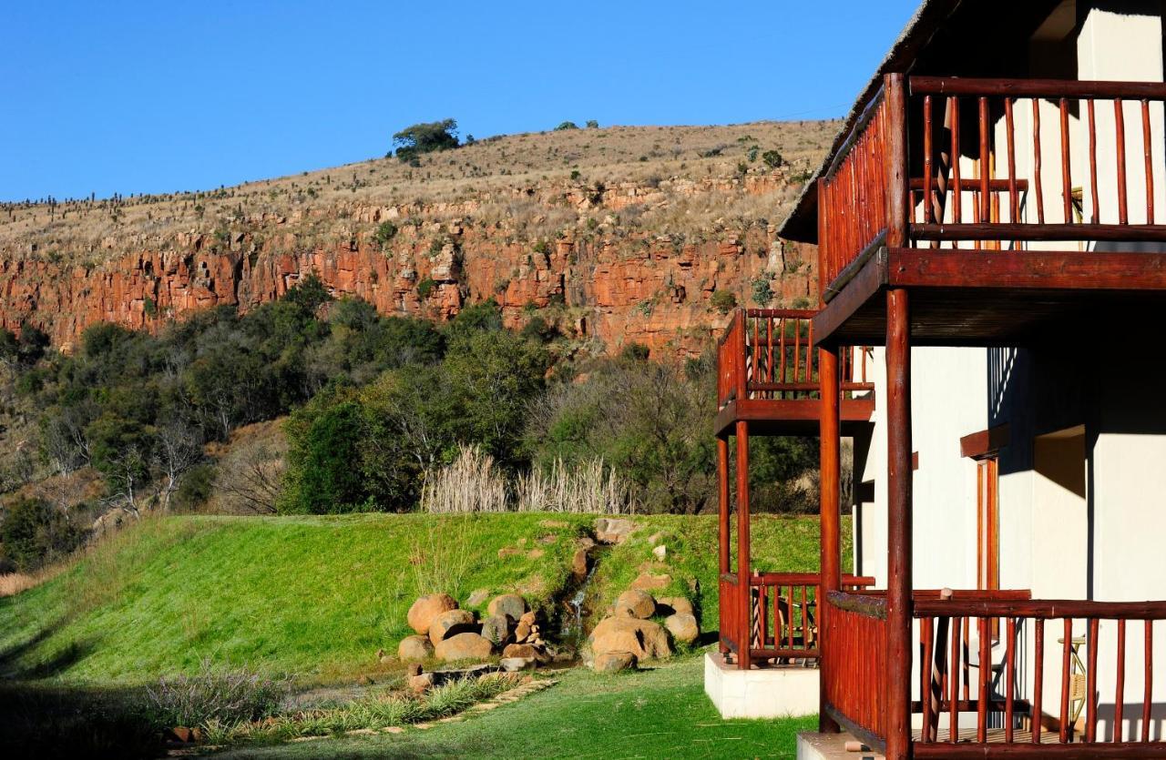 Komati Gorge Lodge, R 36 Halfway Between Carolina And Machadodorp Exteriör bild