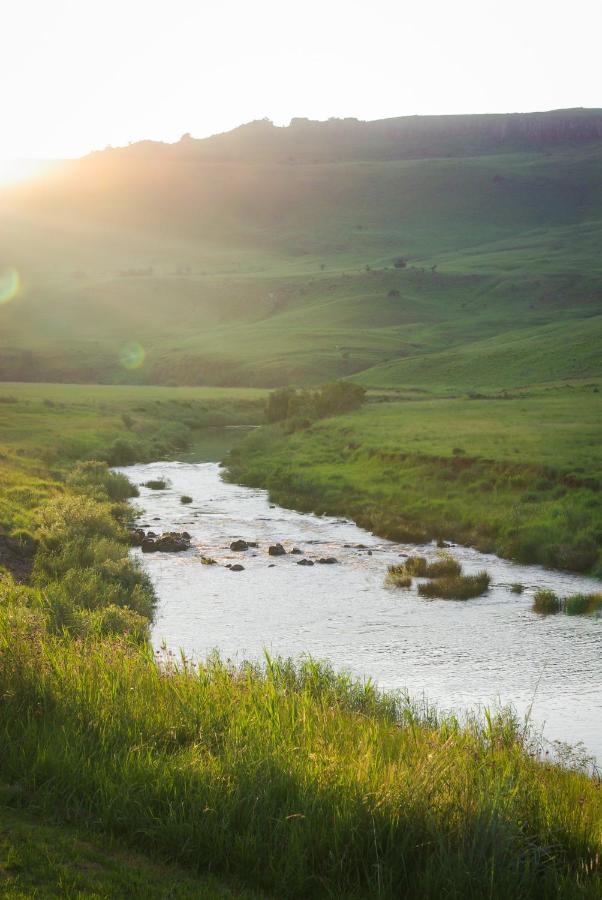 Komati Gorge Lodge, R 36 Halfway Between Carolina And Machadodorp Exteriör bild