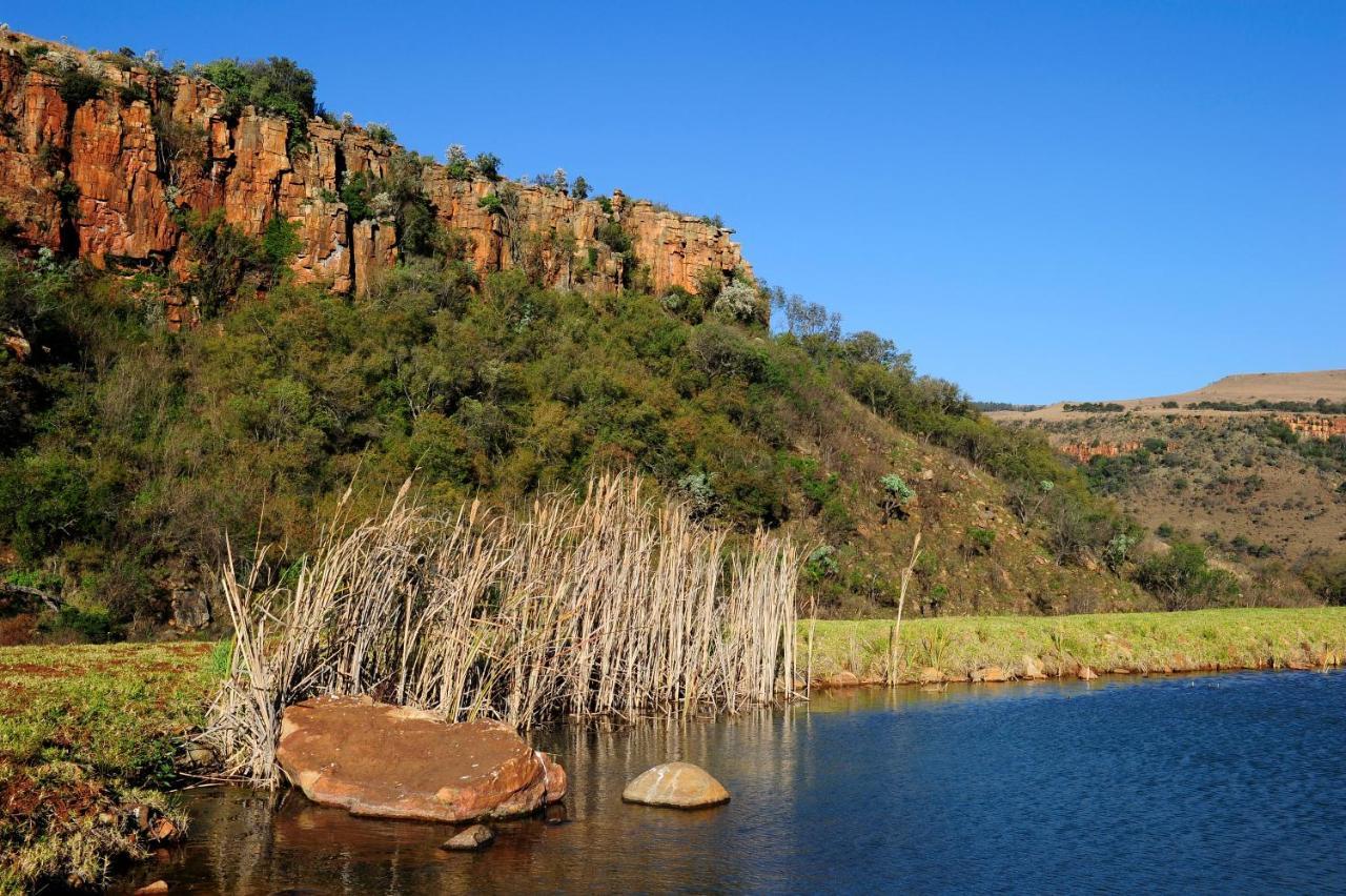 Komati Gorge Lodge, R 36 Halfway Between Carolina And Machadodorp Exteriör bild